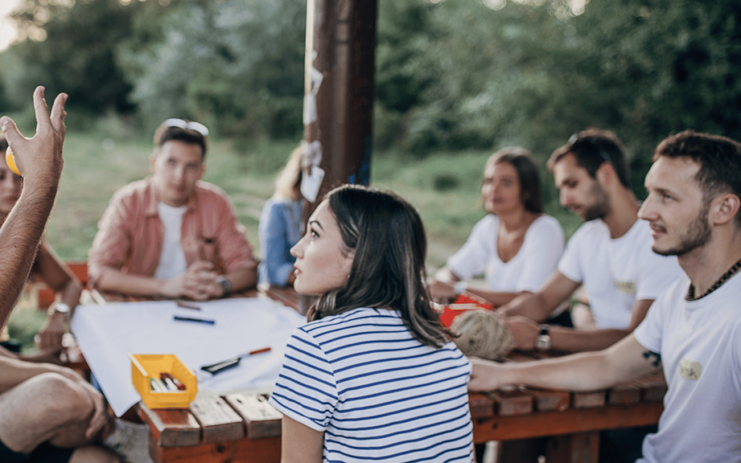 Şirket Toplantılarınızı Daha Verimli Kılmak İçin Yaratıcı Fikirler